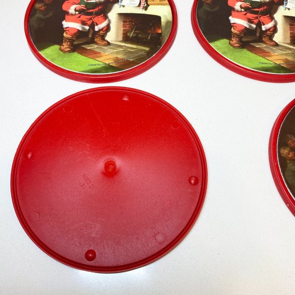 Set of 4 Coca-Cola Plastic Christmas Santa Coasters from 2003 - Picture 3 of 4